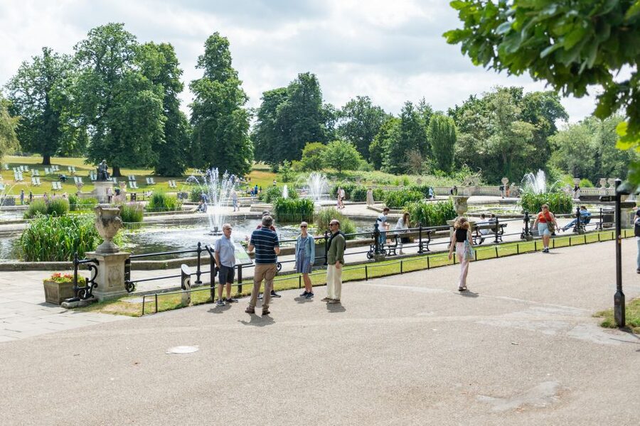 London: Kensington Palace Afternoon Tea & Guided Walk - Who Should Book This Experience?
