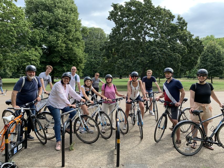 London: Parks and Palaces Guided Morning Bike Tour - The guide can make or break the morning