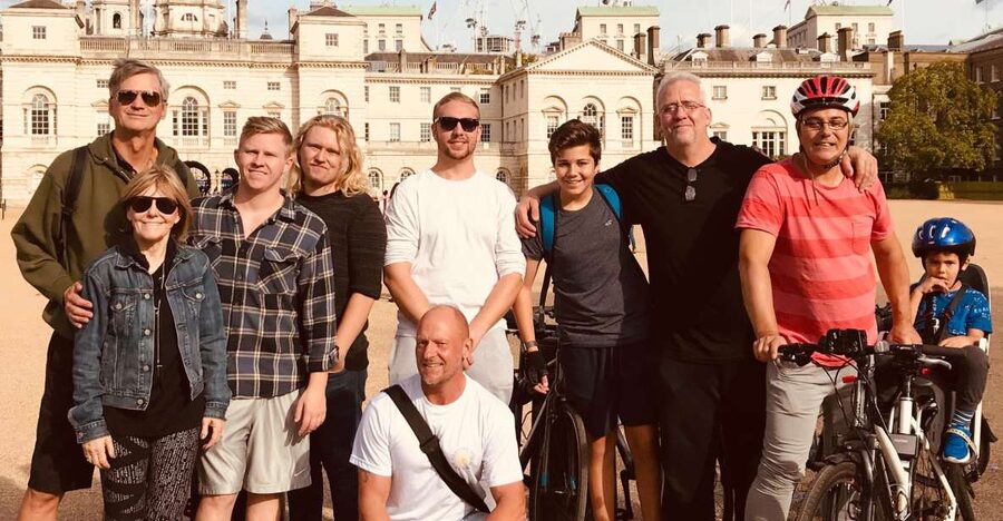 London: Parks and Palaces Guided Morning Bike Tour - Kensington Gardens and Kensington Palace