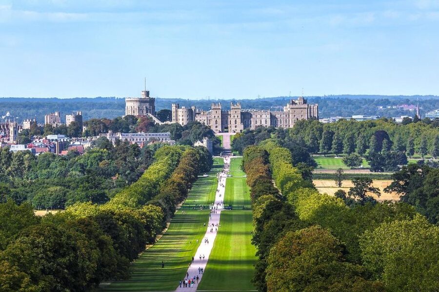 London: Westminster Tour and Windsor Castle Entry Ticket - Exploring Windsor Castle with an audio guide