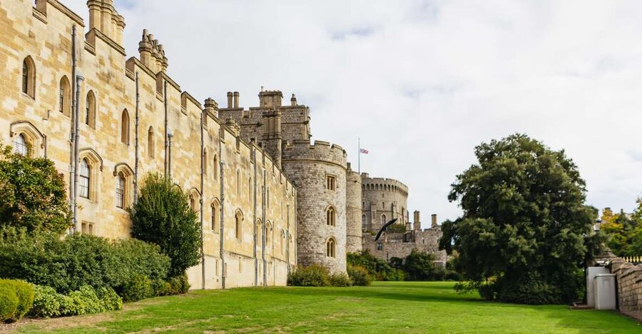 London: Windsor Castle, Stonehenge & Bath Full-Day Tour - Key points at a glance