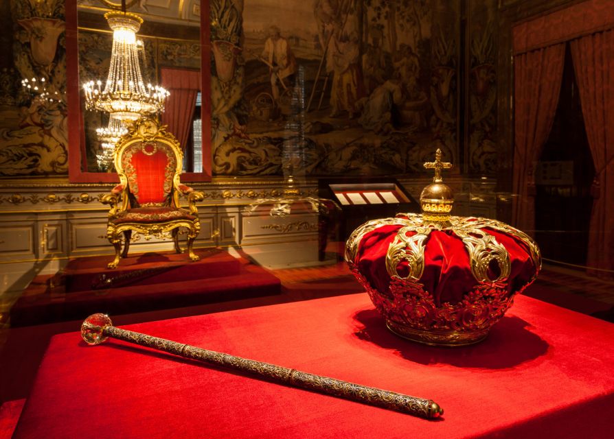 Madrid: Guided Visit to the Royal Palace - Why the guide makes the difference