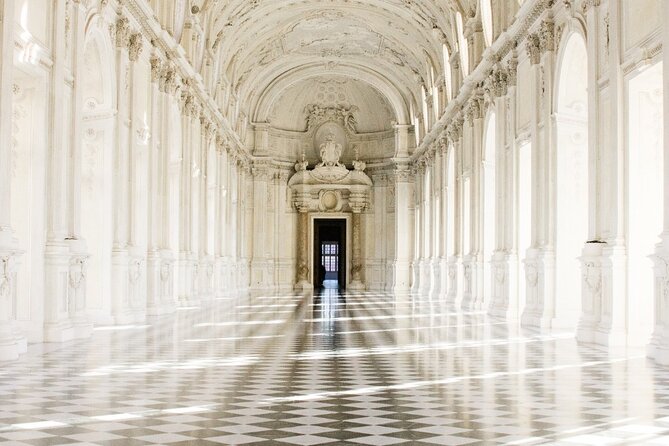 Madrid: Royal Palace Expert Guided Tour with Optional Tapas - Should you add the tapas option?