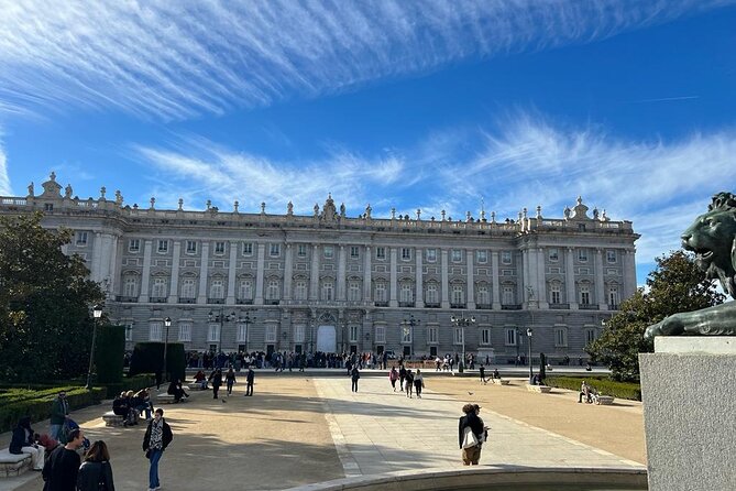 Madrid: Royal Palace Guided Tour with Skip the Line Ticket - Timing, Pace, and Possible Crowding