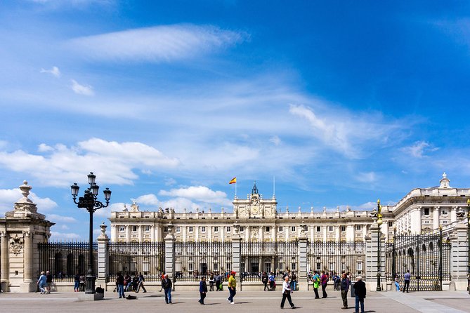 Madrid Royal Palace Professional Guided Tour with Skip the Line - Is $42.24 a fair price?