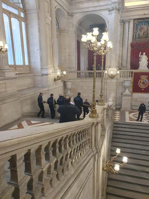 Madrid: Royal Palace Small Group Tour with Skip-the-Line - Why Eight People Makes a Difference