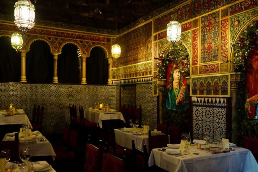 Madrid: Royal Palace Tour, Flamenco Show, & Tapas with Drink - What the reviews suggest about the guiding
