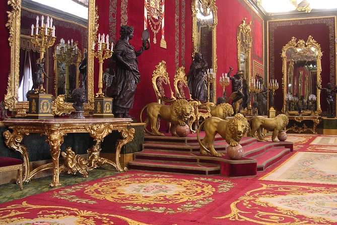 Madrid Sightseeing Tour with Royal Palace Skip the Line Ticket - Bernabéu, Las Ventas, and Madrid Río