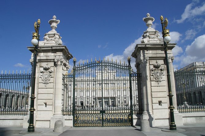 Madrid Sightseeing Tour with Royal Palace Skip the Line Ticket - Entering the Royal Palace