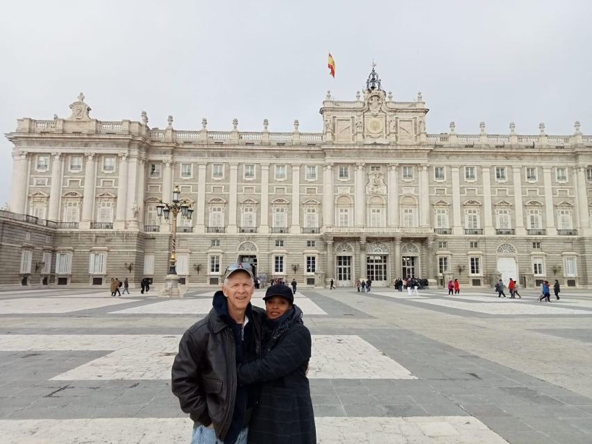 Madrid: Small-Group Royal Palace Guided Tour (Up to 8) - Stradivarius violins, the crown room, and the throne room