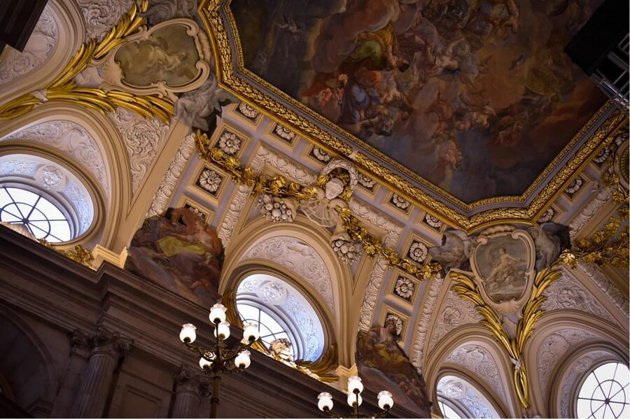 Madrid: The Royal Palace Skip-the-line Guided Tour - Royal apartments, art, clocks, and tapestries