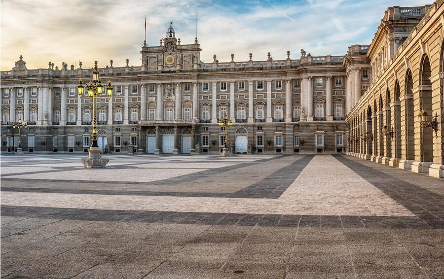 Madrid: The Royal Palace Skip-the-line Guided Tour - Starting at Ópera on Isabel II Square