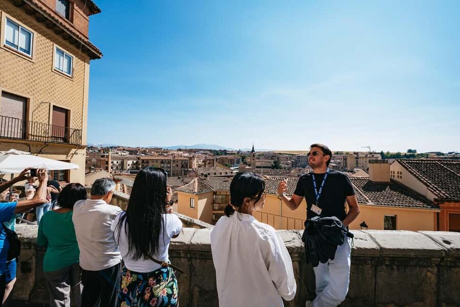 Madrid: Toledo & Segovia Tour w/ Cathedral, Alcazar & Lunch - Why Toledo and Segovia work in one day