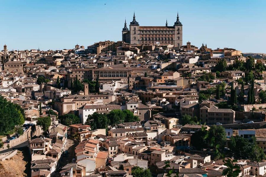 Madrid: Toledo & Segovia Tour w/ Cathedral, Alcazar & Lunch - The bus ride to Segovia is useful, but long