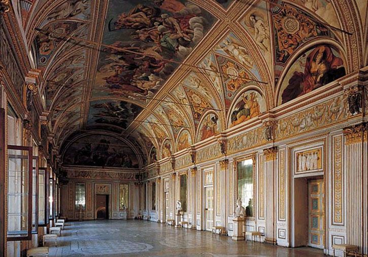 Mantova City Center and Ducal Palace: 3-Hour Guided Tour - Why Mantua makes a fine walking-tour town