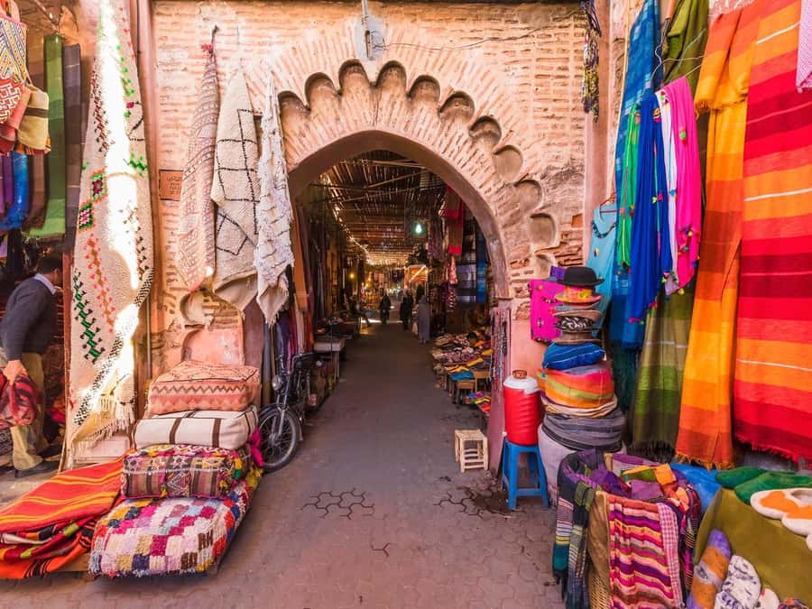 Marrakech: Bahia Palace, Ben Youssef Medersa, & Souks Tour - Finishing at Jemaa el Fnaa