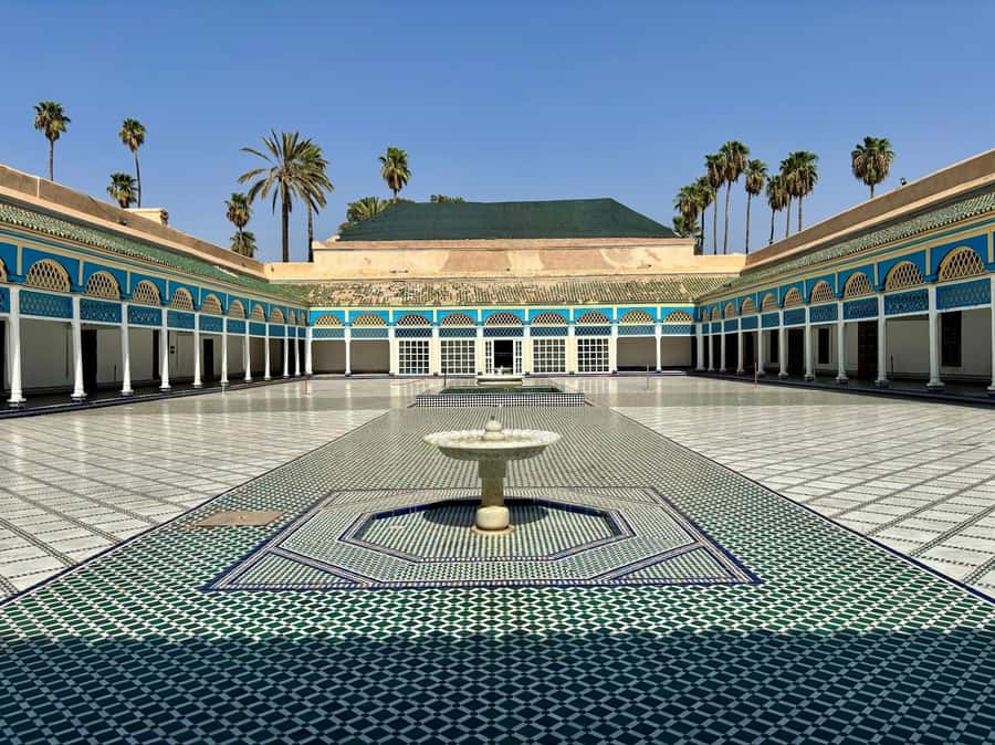 Marrakech: Bahia Palace Guided Tour with Skip-the-Line Entry - Walking through the Medina to the palace