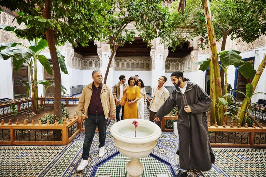 Marrakech: Bahia Palace, Saadian Tombs & Top Highlights Tour - Souks, workshops, and time to look around