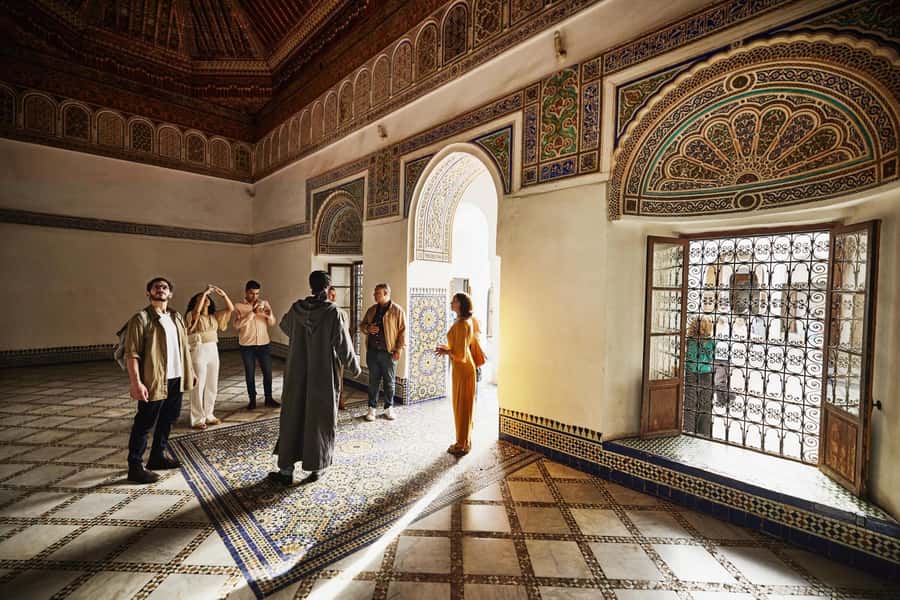 Marrakech: Bahia Palace, Saadian Tombs & Top Highlights Tour - What the $15 price really includes