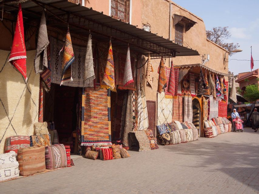 Marrakech: Palace, Museum, Madrasa & Medina Highlights Tour - What the guides add