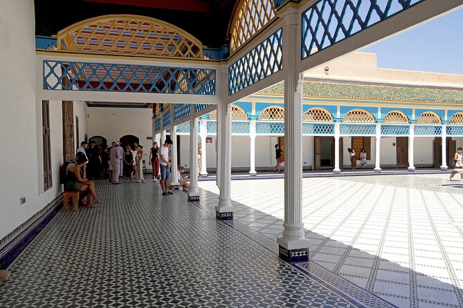 Marrakech: Palace, Museum, Madrasa & Medina Highlights Tour - Starting at Jemaa el Fna