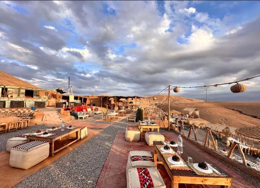 Marrakech Palaces and Monuments Half-Day Tour - Why the air-conditioned vehicle matters