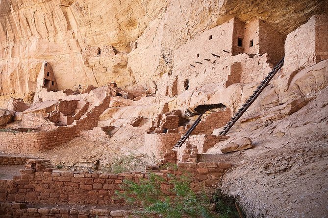 Mesa Verde Full Day Tour with Cliff Palace and Lunch - The Four Corners overlook and ride back