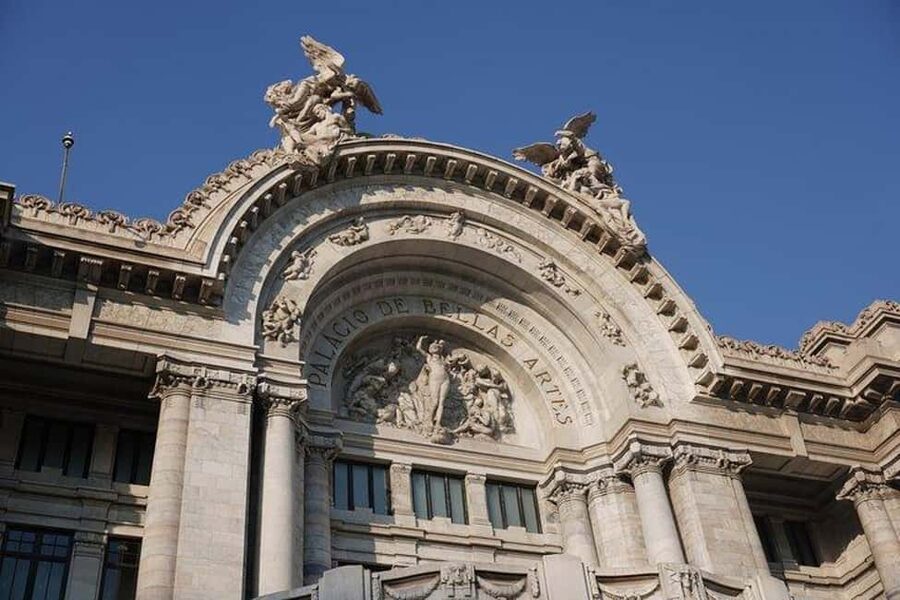 Mexico City: Exclusive Tour of Palacio de Bellas Artes - Siqueiros, Tamayo, and the wider collection