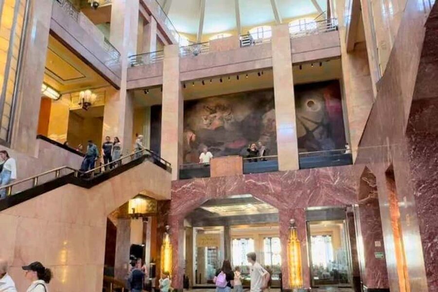 Mexico City: Exclusive Tour of Palacio de Bellas Artes - Who will enjoy this palace tour most?