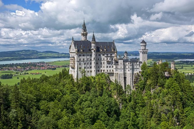 Mike's Neuschwanstein & Linderhof Private Tour from Munich - Key points to know before booking