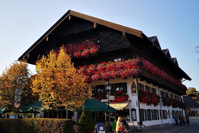 Mike's Neuschwanstein & Linderhof Private Tour from Munich - Why this private Munich day trip works
