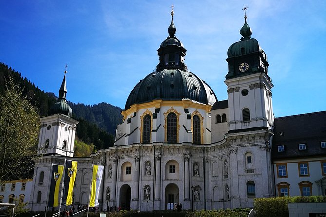 Mike's Neuschwanstein & Linderhof Private Tour from Munich - The 8:00 a.m. start from Munich