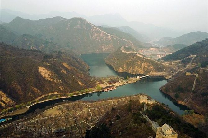 Ming Tombs Sacred Way & Underground Palace & Water Wall P Tour - Lunch and the road to Huanghuacheng