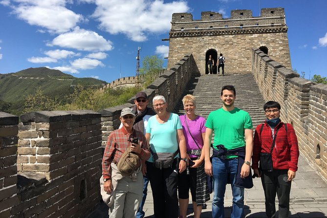 Mini Group: Beijing Forbidden City Tour with Great Wall Hiking at Mutianyu - Guides who shape the day