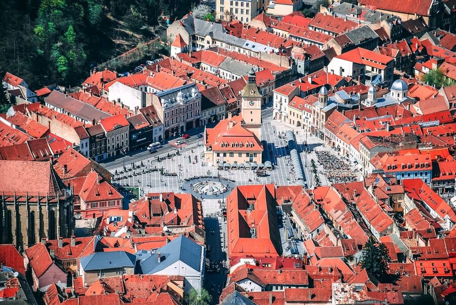 Minivan 8 Places : Dracula Castle, Peles, & Brasov Day Tour - Practical advice for making the day easier