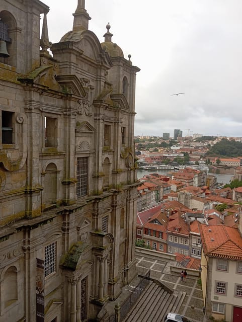 Monumental and historic Porto with the Stock Exchange Palace - Down toward Infante Square and Ribeira