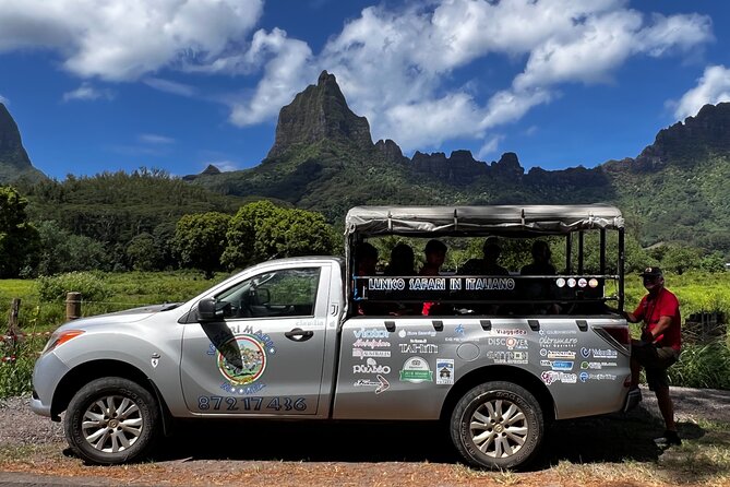 Moorea Cruise Ships: 4x4, Belvedere, Pineapple, & Magic Mountain - What the guides add to the experience