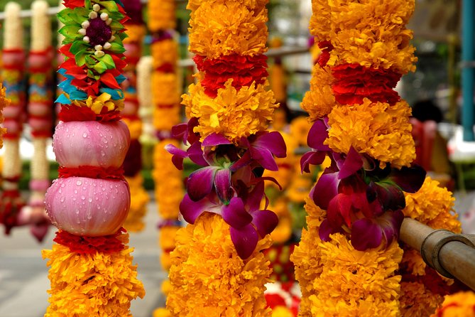 Morning Buddhist Almsgiving, Grand Palace and Flower Market Tour in Bangkok - Dress for the Grand Palace, not the heat