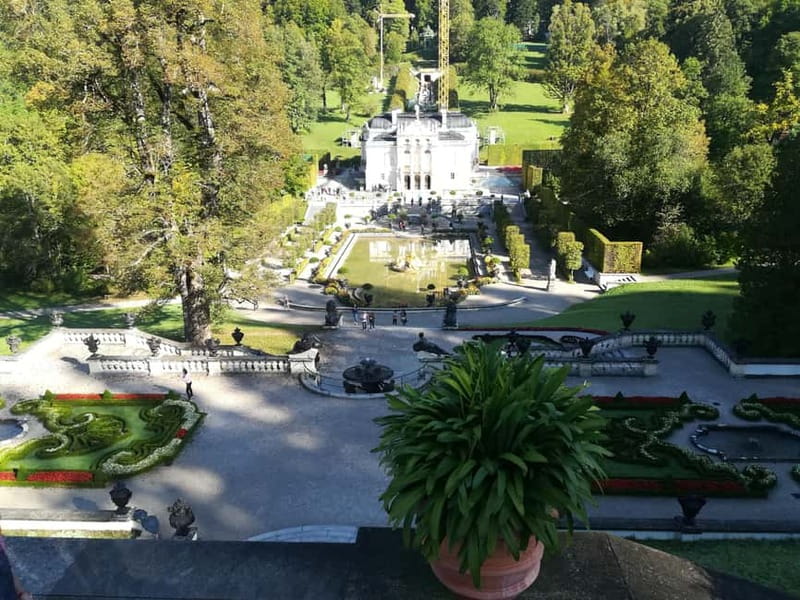 Munich: Neuschwanstein Castle and Linderhof Palace Day Trip - Leaving Munich from Platform 27