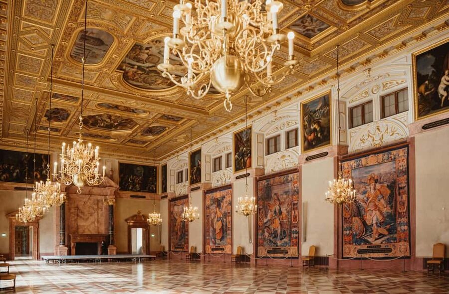 Munich: Residenz Palace and Hofgarten Skip-the-Line Tour - Inside the Residence Museum: 105 minutes of royal rooms