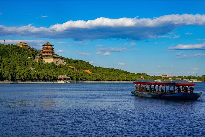 Mutianyu Great Wall and Summer Palace Private Day Trip with Lunch - The 1.5-hour ride to Mutianyu