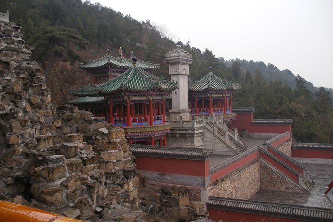 Mutianyu Great Wall and Summer Palace Private Tour with Acrobatic Show Option - The private ride changes the pace of the day