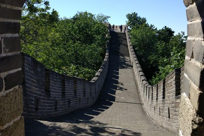 Mutianyu Great Wall, Tiananmen Square & Forbidden City Day Tour - A Chinese lunch between the wall and the city