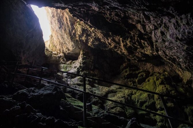 Mythical Escape: Cave of Zeus & Knossos Palace with Lassithi Plateau from Chania - Knossos and the Minoan world