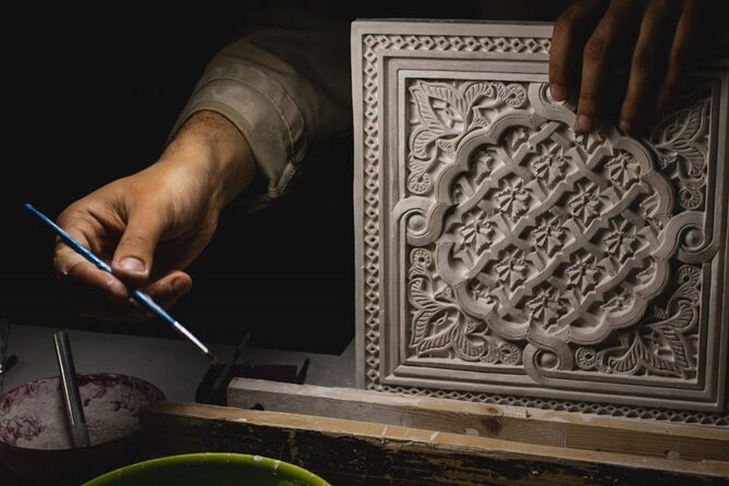Nasrid Crafts: Only plasterwork workshop in the Alhambra - Why This Workshop Adds Meaning to the Alhambra