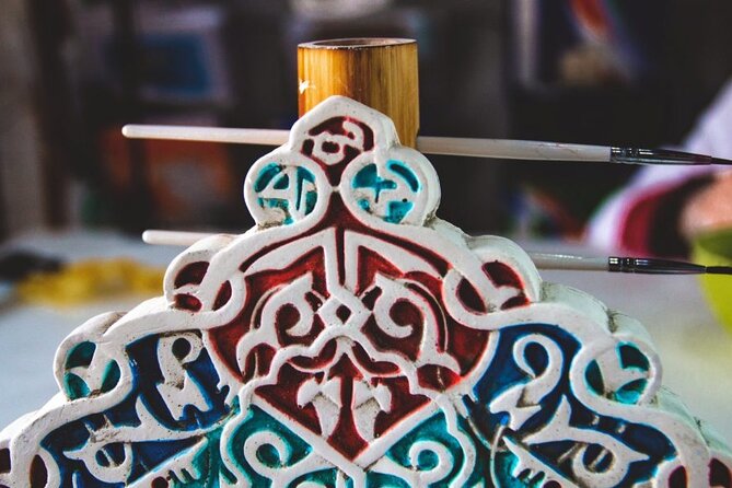 Nasrid Crafts: Only plasterwork workshop in the Alhambra - Traditional Skill Meets Modern Restoration