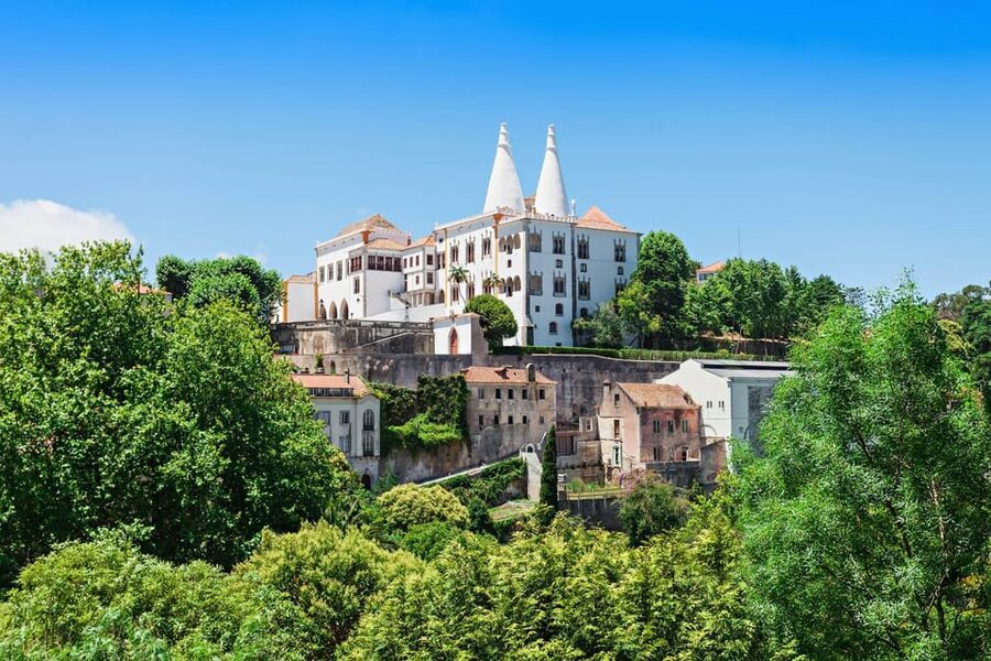 National Sintra Palace E-Ticket and Audio Guide - Starting with a phone instead of a guide