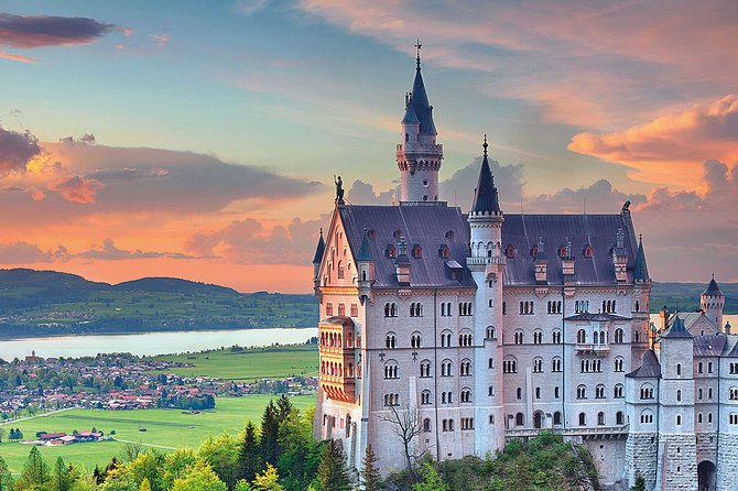 Neuschwanstein & Linderhof Castle Luxury Private Tour from Munich - Who will get the most from this tour