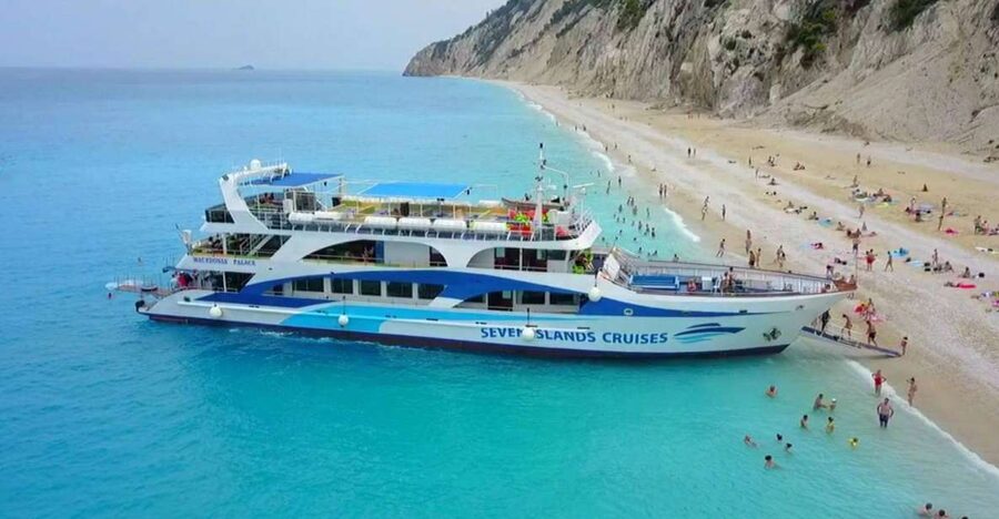 Nidri daily cruise in the Ionian with Makedonia Palace - One boat, five Ionian sights, nine hours