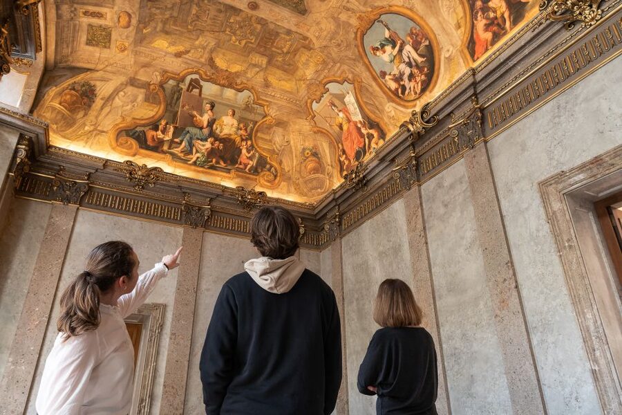 Palais Lobkowitz Audio Guide Tour - Café im Lobkowitz and the shape of the visit